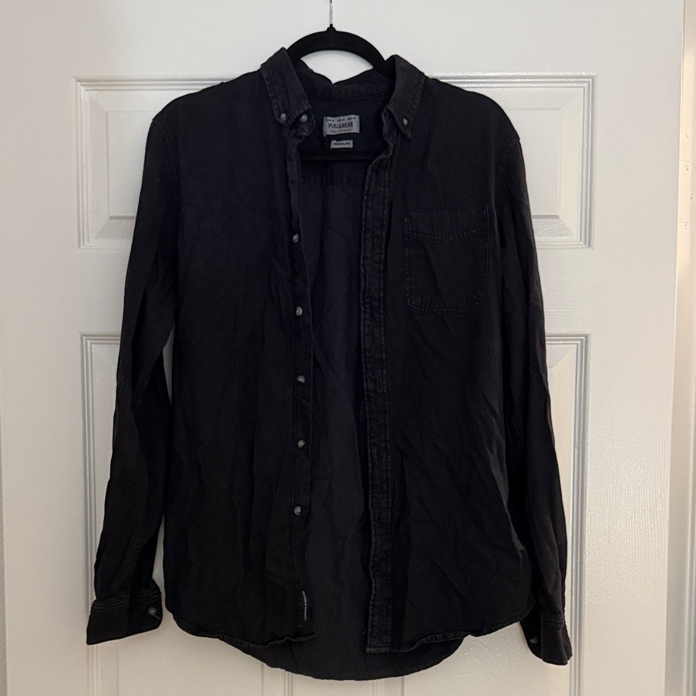 Pull&Bear Men's Black Casual Button-Down Shirt